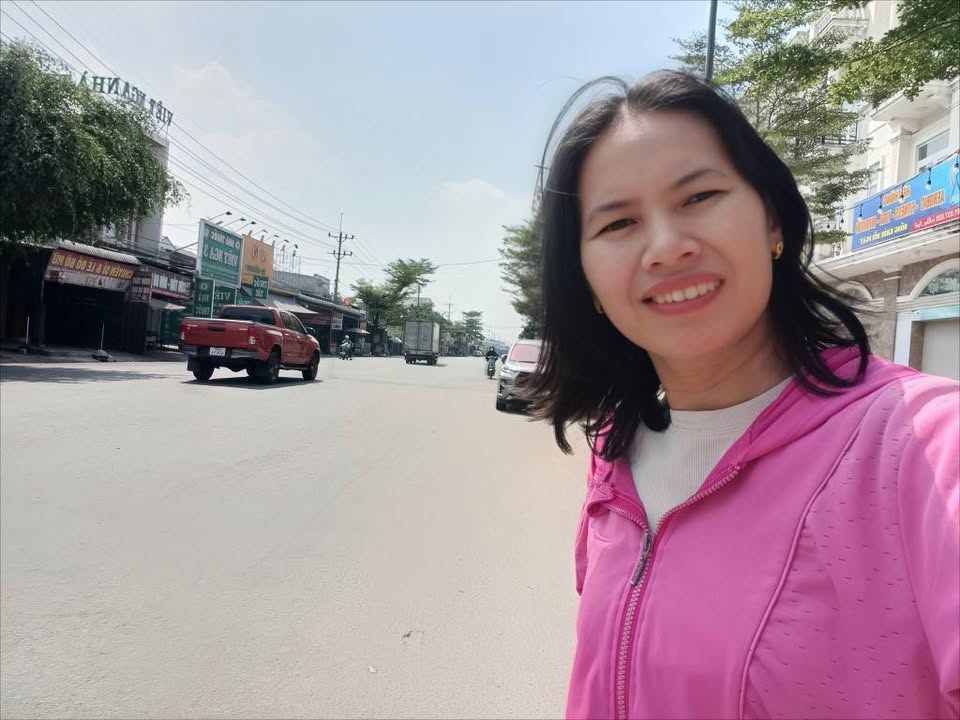 Nhà mặt tiền Kính Nổi Dĩ An 300m² giá 11.5 tỷ - Đầu tư sinh lời ngay!