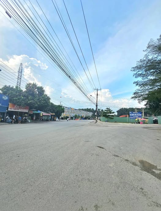 Đất thổ cư 300m² tại KDC Đông An, phường Tân Đông Hiệp, giá 8.5 tỷ - Đầu tư sinh lời!