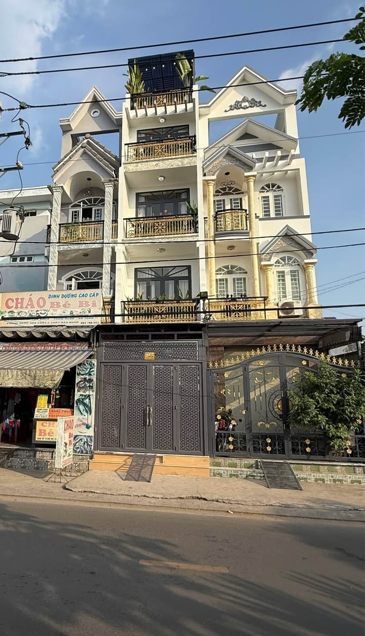 Nhà mặt tiền Bình Đông Q8 162m² giá 8.6 tỷ - Đầu tư sinh lời ngay!