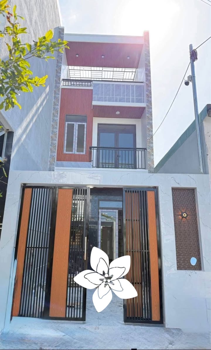 Nhà 3 tầng đẹp lung linh tại đường 2 ô tô chạy, Quy Nhơn, 80m² chỉ 4 tỷ!