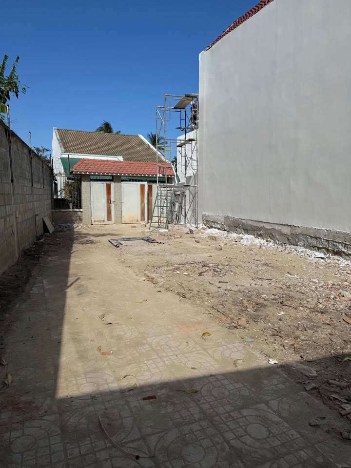 Đất nền KĐT Vĩnh Điềm Trung Nha Trang 91m² giá 2.95 tỷ - Sổ hồng chính chủ!