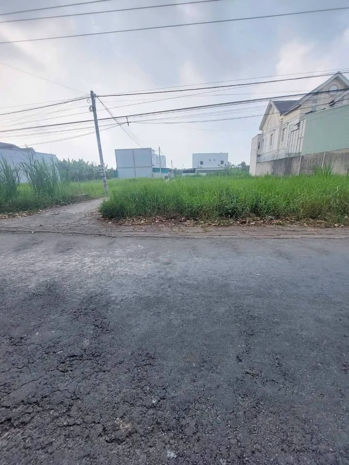 Đất nền mặt tiền Lộ liên xã Phú Nhuận 169m² giá 1.5 tỷ - Cơ hội đầu tư hiếm có!