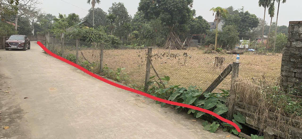 Đất nền Phường Thịnh Đán 1300m² giá 5.2 tỷ - Mặt tiền rộng, vị trí đẹp!