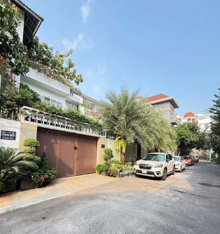 Biệt thự góc 2 mặt tiền Khu Compound Trần Não, Quận 2, 232m² giá 56 tỷ - Cơ hội đầu tư tuyệt vời!