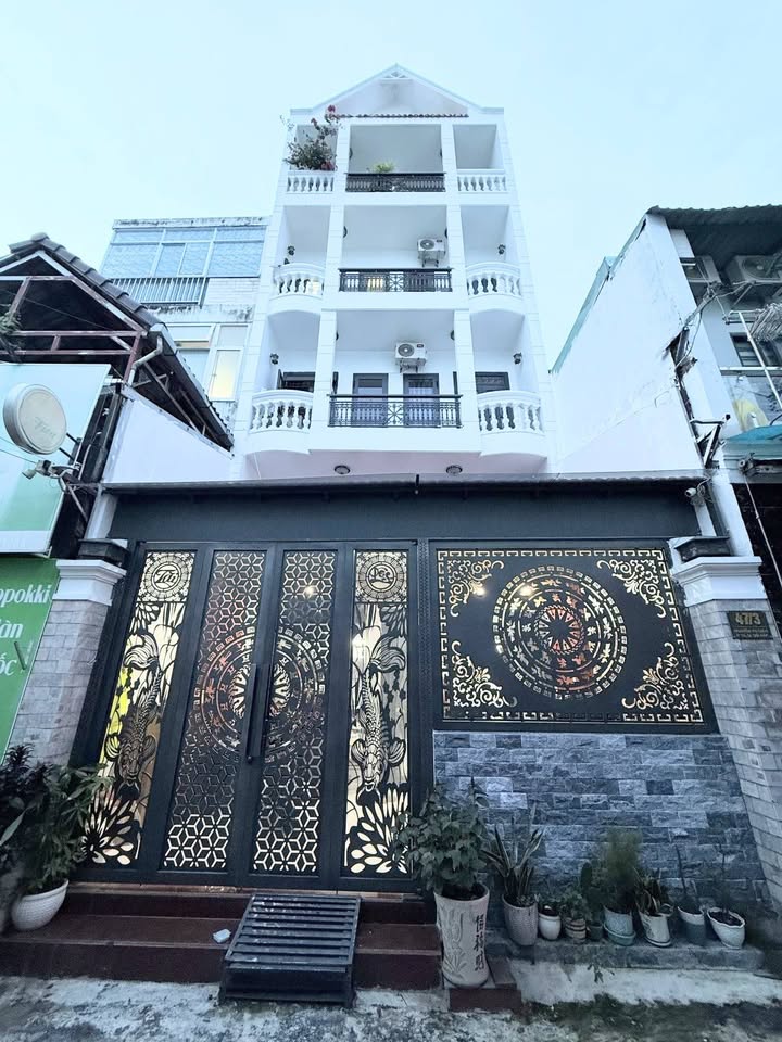 Nhà phố 5 tầng đường Nguyễn Tư Giản, Gò Vấp 72m² giá 9.18 tỷ - Nhà đẹp sẵn sàng vào ở!