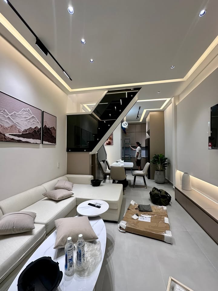 Nhà đẹp Lê Văn Thọ, Gò Vấp 33m² giá 4 tỷ - Nội thất xịn tặng kèm!