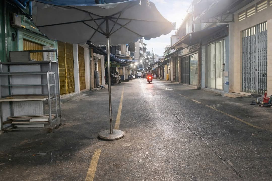 Nhà bán hẻm thông Nguyễn Thiện Thuật, Quận 3 - 40m² giá 9.48 tỷ - Sổ hồng riêng, vị trí đắc địa!