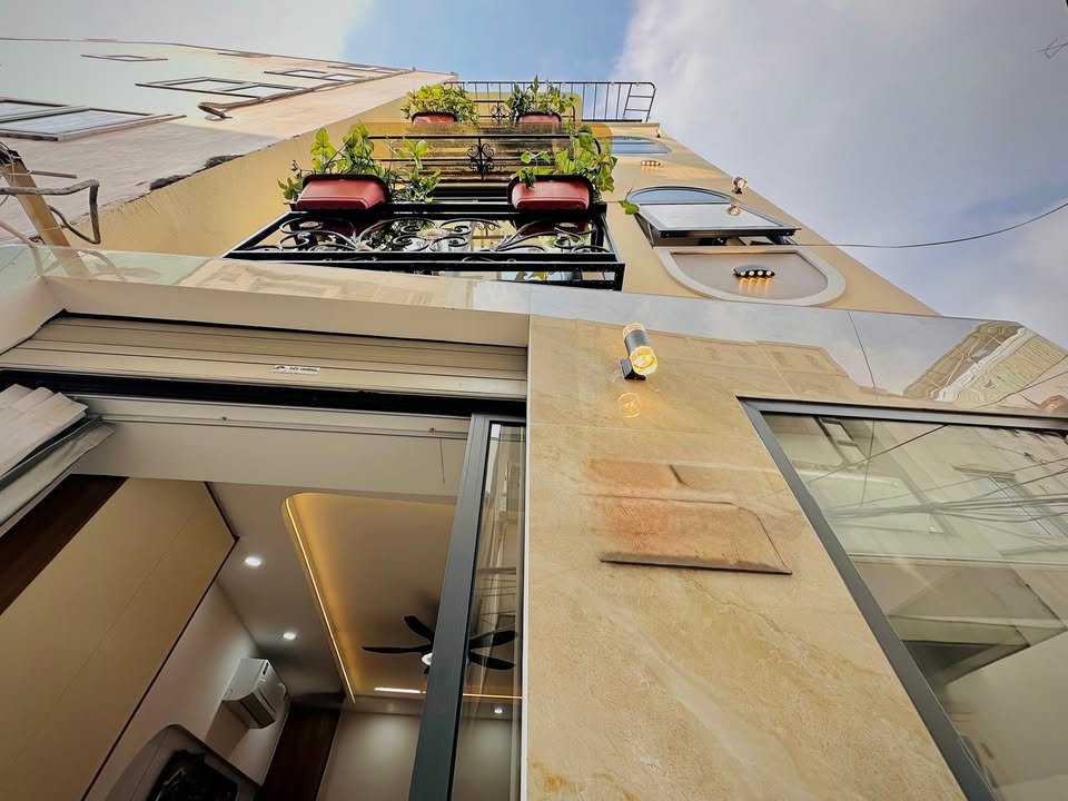 Nhà phố đẹp đường Mai Xuân Thưởng, Bình Thạnh 122m² giá 7.15 tỷ - Sắp xếp vào ở ngay!