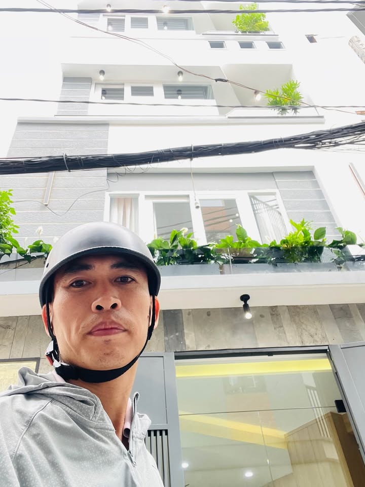 Nhà phố Huỳnh Văn Bánh, Phú Nhuận 52m² giá 9.9 tỷ - Giao dịch nhanh chóng!