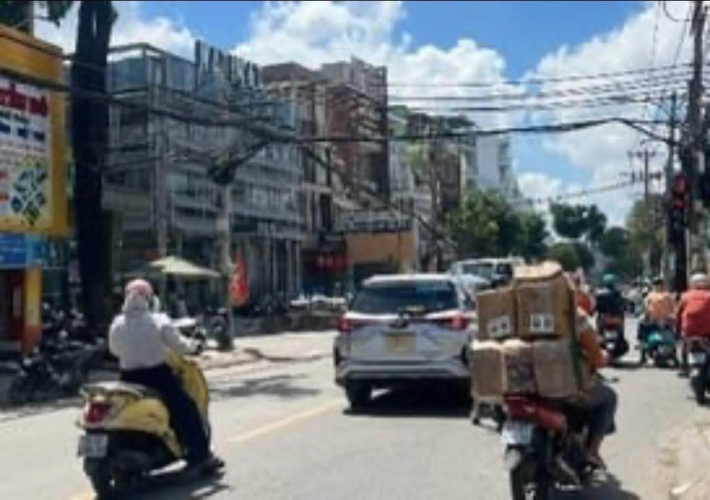 Nhà phố Thống Nhất, Gò Vấp 120m² giá 9 tỷ - Mặt tiền xe tải chạy