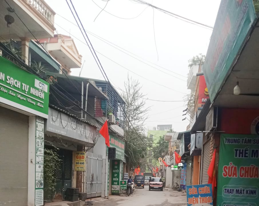 Nhà Ngọc Hồi, 39m², 5 tầng giá 5 tỷ - Tiện ích đầy đủ, ô tô vào tận nhà!