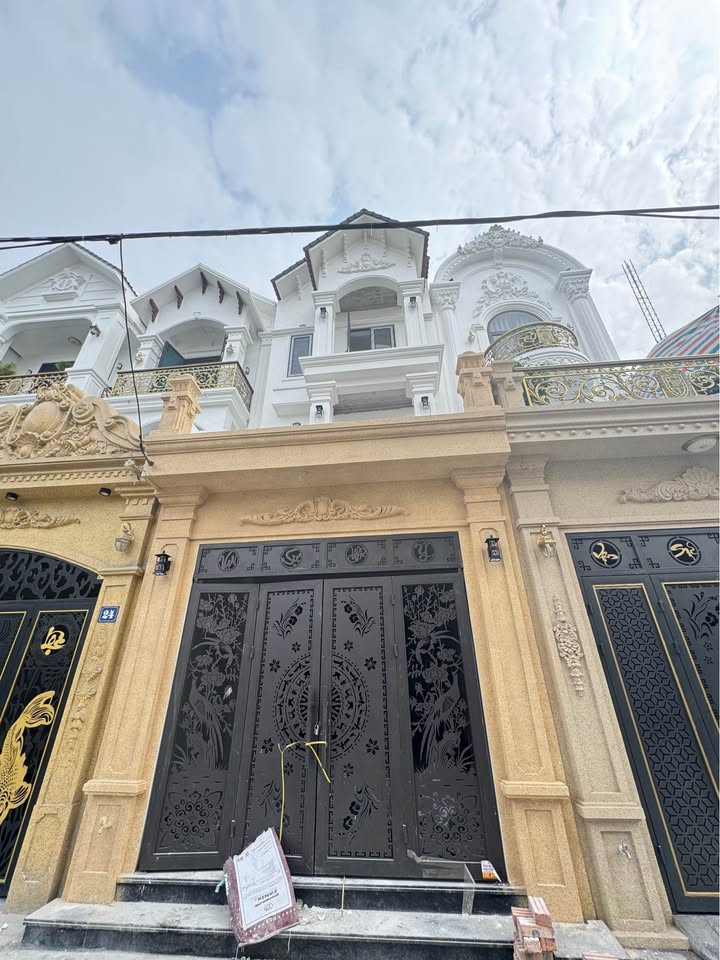 Nhà 3 tầng Tân Cổ Điển tại Quỳnh Hoàng, An Dương 60m² giá 3.75 tỷ - Sẵn sàng vào ở!