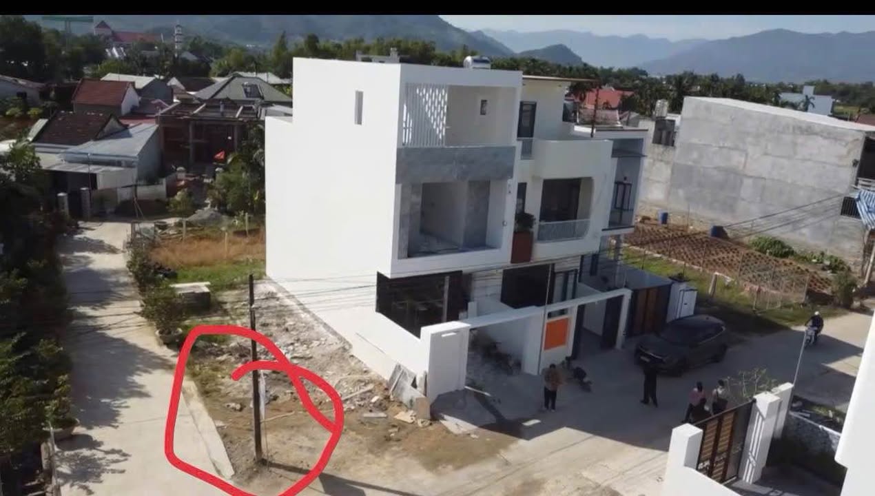 Lô đất góc Suối Hiệp 92,2m² giá 1,4 tỷ - Đường ô tô thông thoáng!