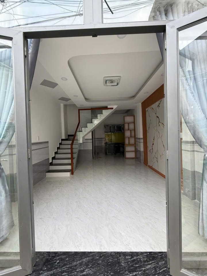 Nhà phố Tân Thới Hiệp 32m² giá 1.59 tỷ - Đúc 1 lầu chính chủ!