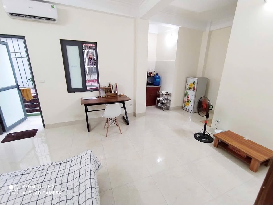 Phòng cho thuê 35m² tại Cầu Giấy - Hiện đại, tiện nghi đầy đủ