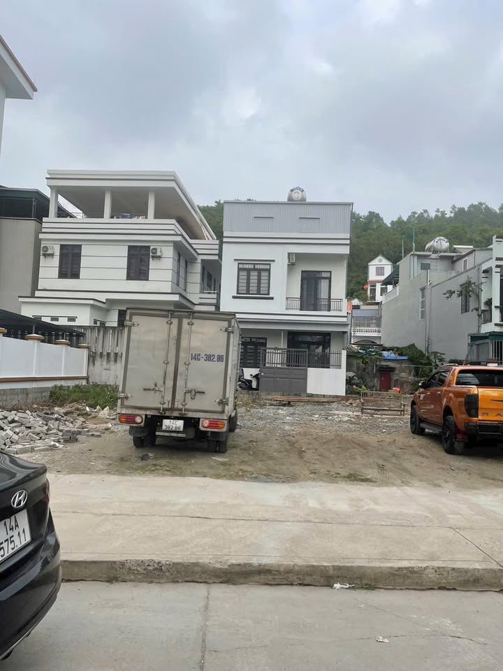 Đất nền 93m² tại Bãi Cháy, Hạ Long giá chỉ 5.58 tỷ - Cơ hội không thể bỏ lỡ!