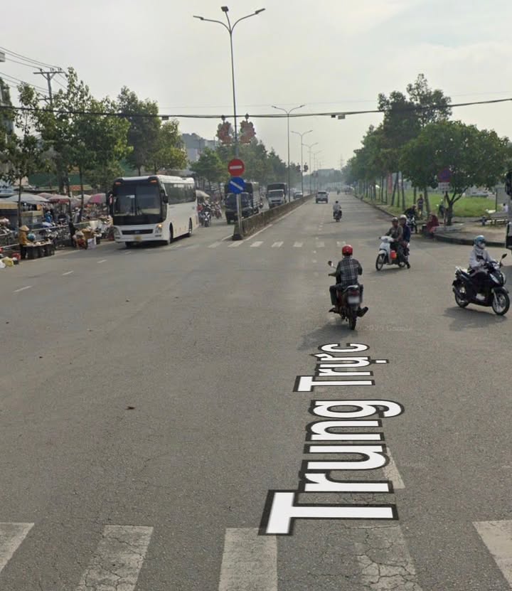 Nhà kho mặt tiền đường Nguyễn Trung Trực Bến Lức 419m² giá 12 tỷ - Đầu tư sinh lời ngay!