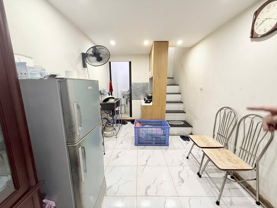 Nhà phố Ngọc Hà 12m² giá 3.75 tỷ - Vị trí đẹp, gần Lăng Bác!