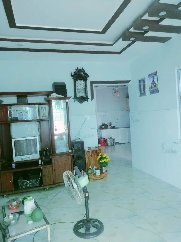 Nhà 1 trệt 1 lầu đường Bê Tông, Phan Thiết 85.9m² giá 1.78 tỷ - Chính chủ sang tên nhanh chóng!
