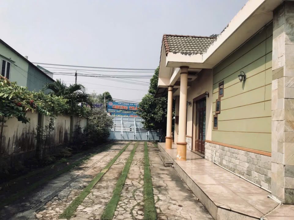 Nhà vườn mặt tiền đường Dương Công Khi, Hóc Môn, 988m² - Giá chỉ 39 tỷ VND!