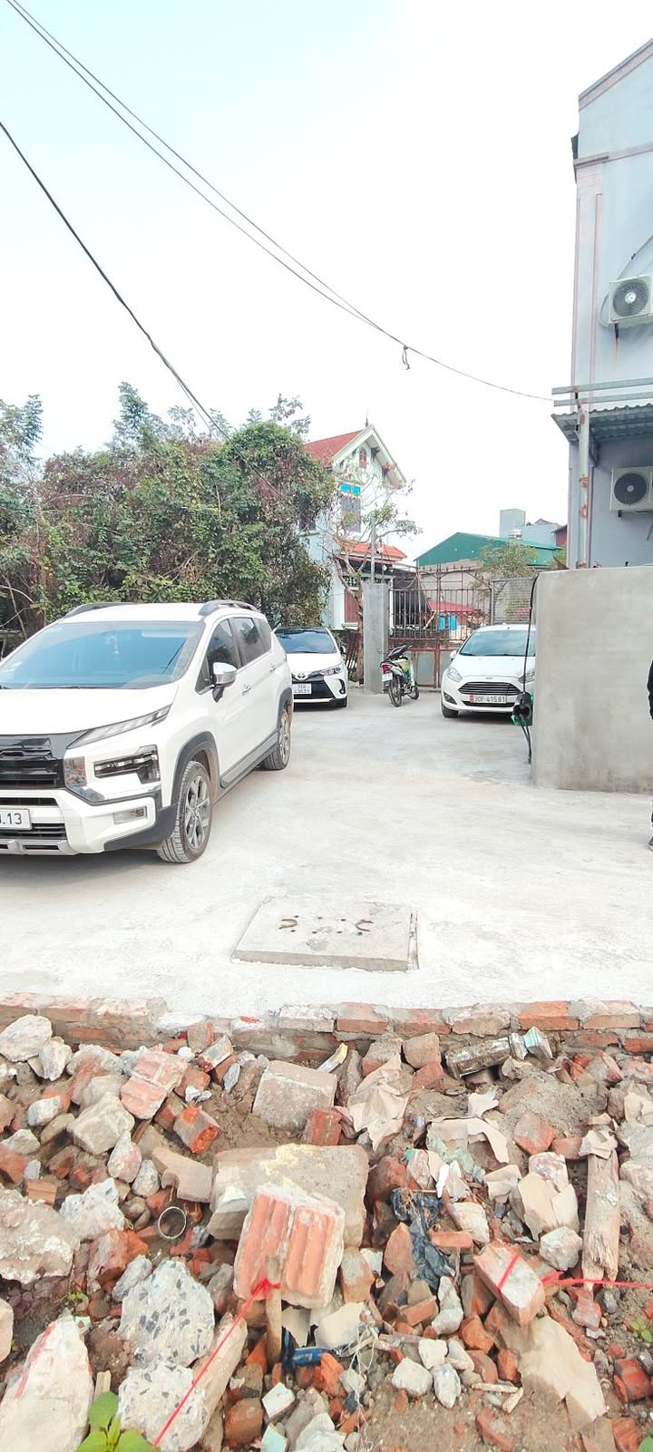 Đất nền 40m² Tân Tiến, Văn Giang - Giá 1.7 tỷ, Đường ô tô đỗ thoải mái!