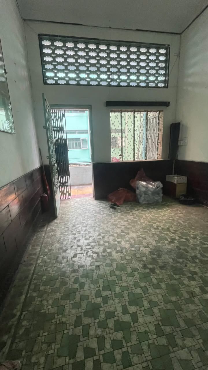 Chung cư Trần Hưng Đạo Quận 5, 112m² giá chỉ 3 tỷ - Sổ hồng riêng