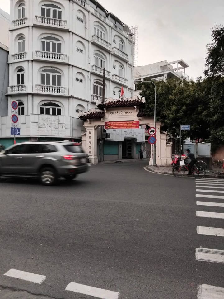 Nhà mặt tiền hẻm 5m Cư xá Đô Thành, 30m² giá 7.9 tỷ - Khu VIP an ninh!