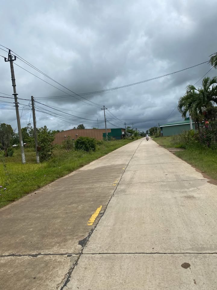 FrontHouse AI tại Trục chính Eakly, Xã Vụ Bổn, Diện tích 84m² - Pháp lý sổ đỏ sẵn!