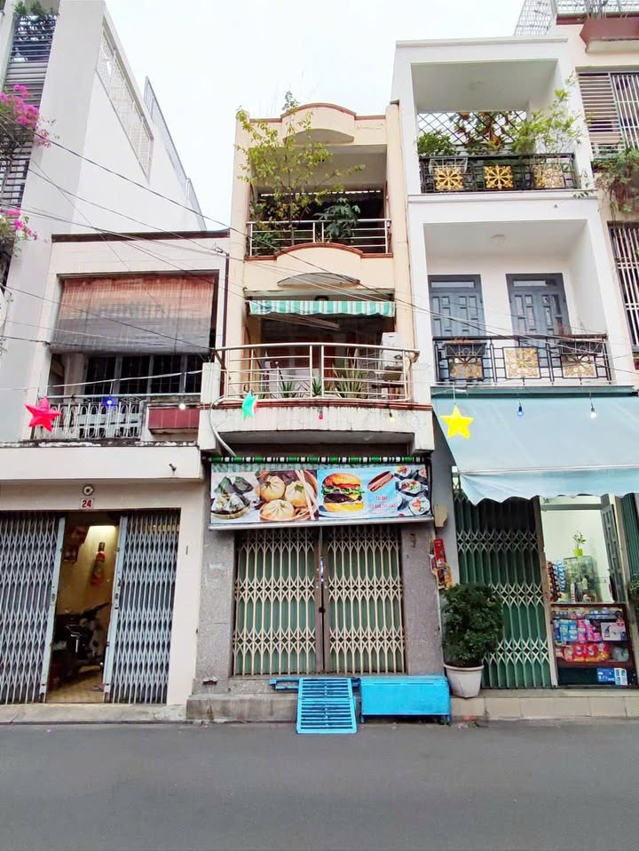 Nhà mặt tiền 48m² Phú Nhuận giá 10.5 tỷ - Đầu tư kinh doanh sinh lời!