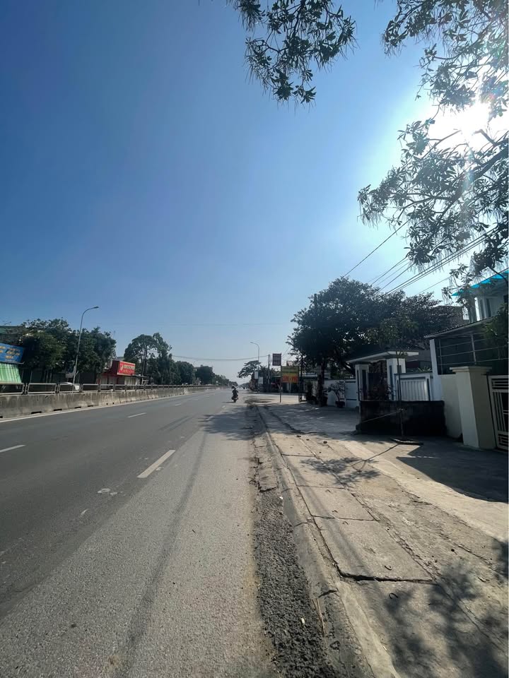 Lô đất mặt tiền QL1A Võ Ninh 112m² giá 2 tỷ - Đầu tư sinh lời ngay!