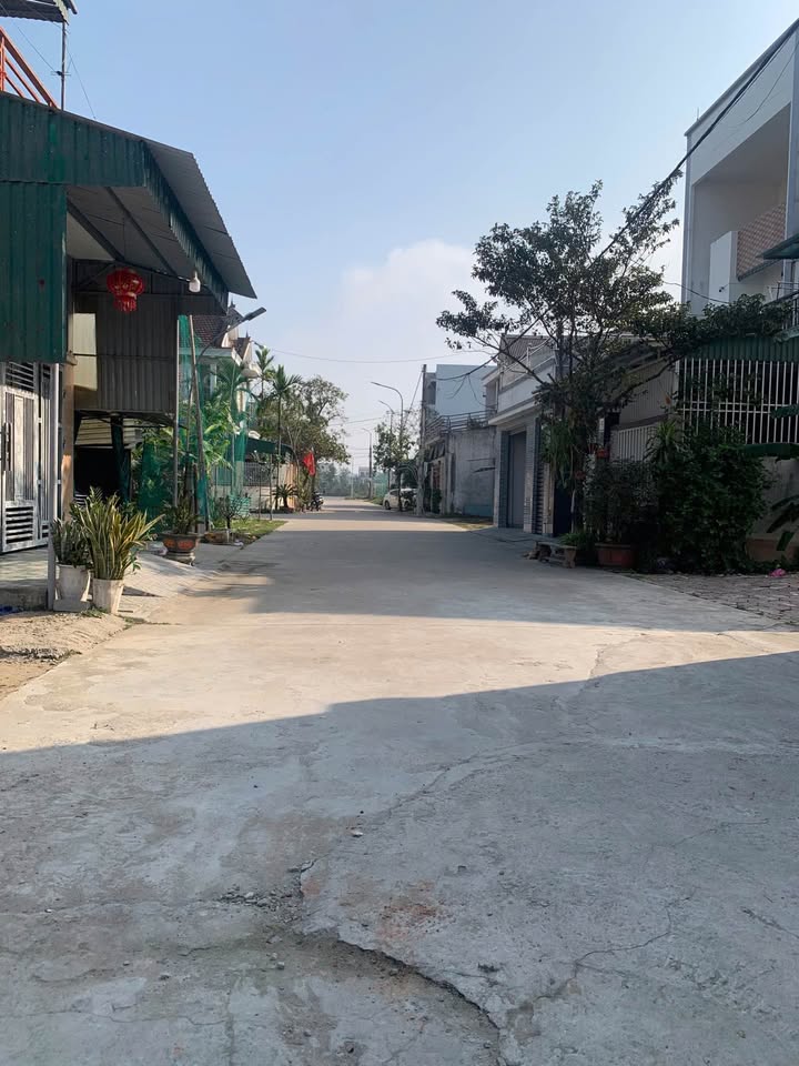 Đất nền Hưng Đông 200m² giá 6 tỷ - Vị trí kết nối thuận tiện!