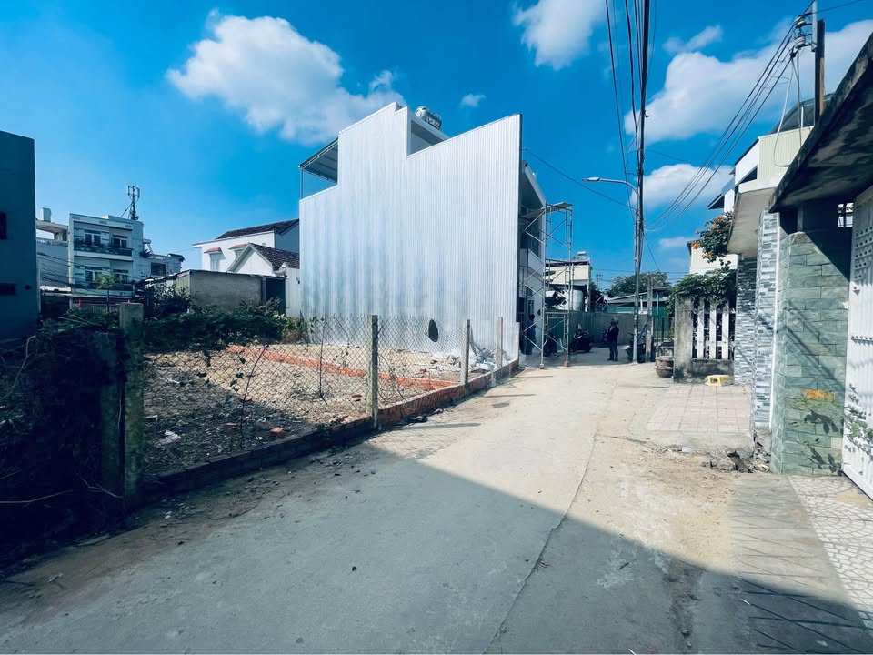 Đất nền Hẻm 285 Phan Đình Phùng, Quảng Ngãi 78m² giá 1.45 tỷ - Pháp lý đầy đủ!