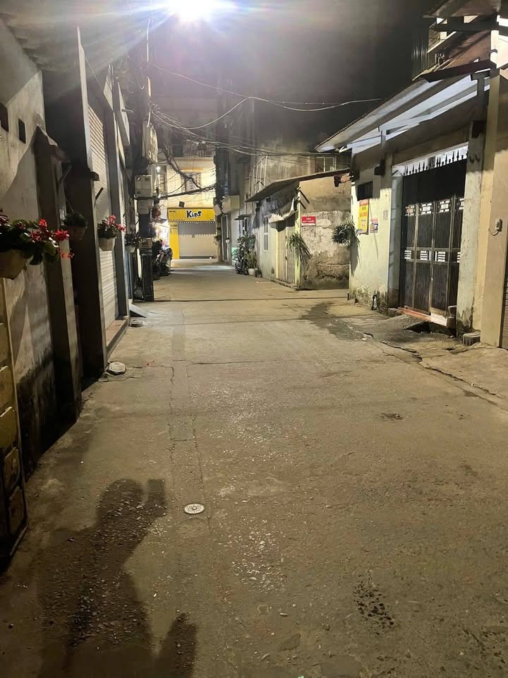 Nhà phố Long Biên 100m² giá 17.8 tỷ - Đầu tư sinh lời vượt trội!