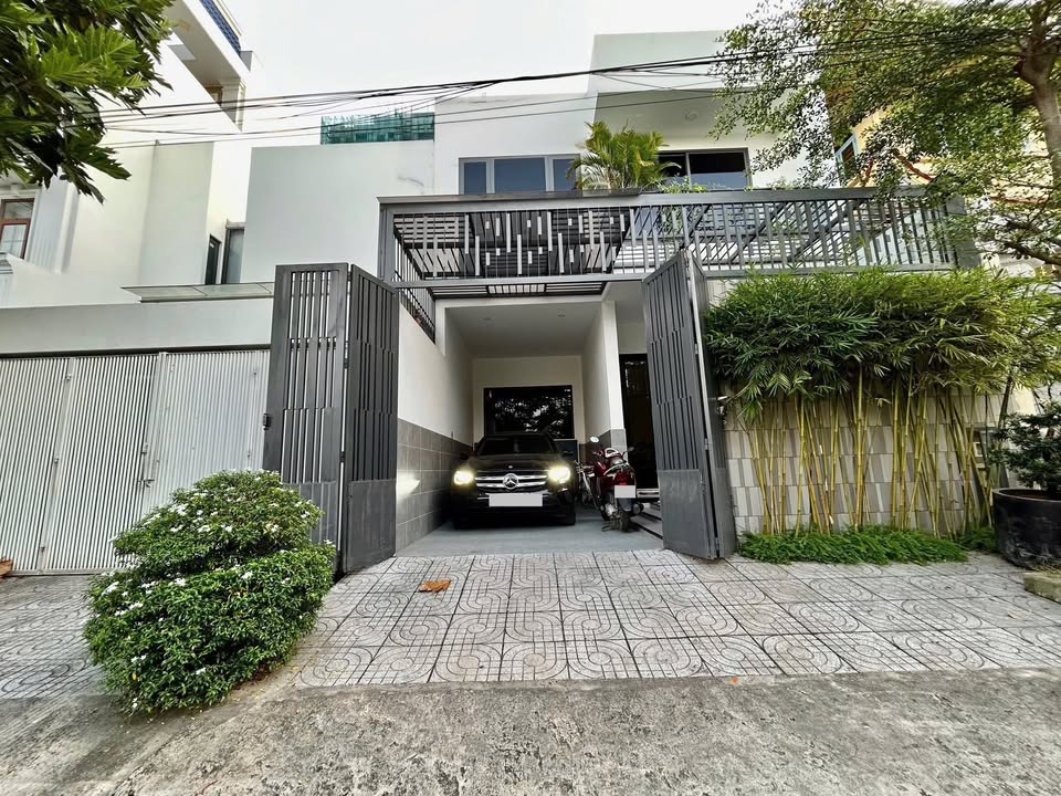 Cho thuê villa song lập Thạnh Mỹ Lợi 259m² giá 105 triệu - Không gian sống cao cấp!