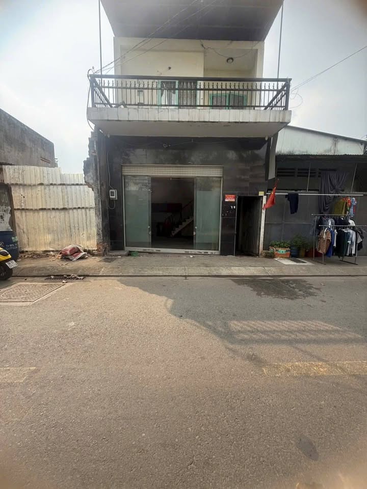 Nhà mặt tiền đường nhựa Tiền Lân 15, Xã Bà Điểm, 95m² - Kinh doanh sầm uất!