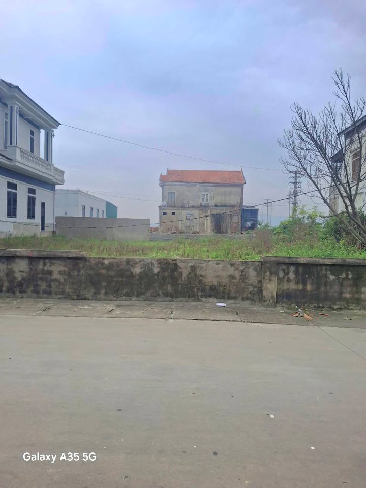 Đất Nghi Thuận 160m² giá 2.1 tỷ - Sổ đỏ chính chủ, đường rộng thông thoáng!