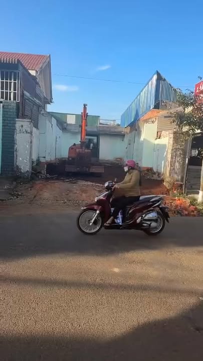 Mặt tiền Nguyễn Trãi Buôn Hồ 150m² giá 6 tỷ - Kinh doanh đỉnh cao!