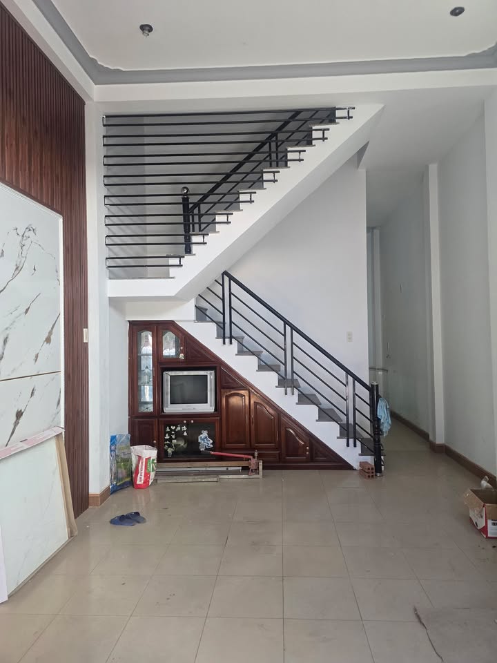 Nhà hẻm Ngô Mây, Quy Nhơn 36m² giá 2.35 tỷ - Sổ hồng chính chủ!
