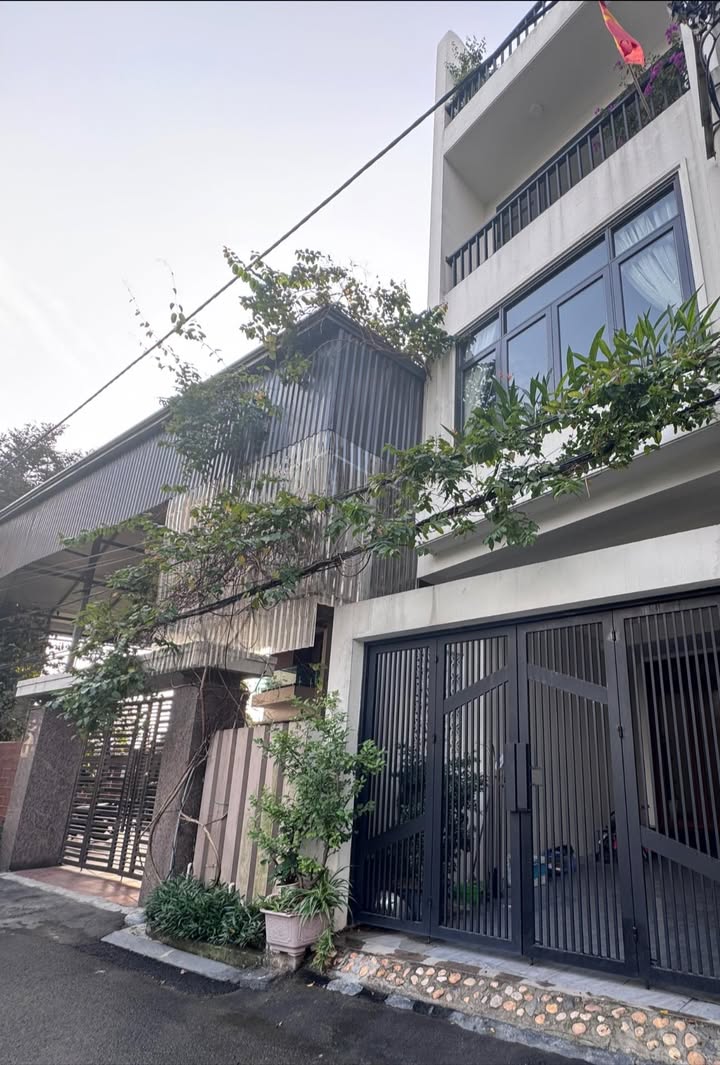 Nhà 3 tầng Vĩnh Ngọc, Đông Anh 70m² giá 7.1 tỷ - Vị trí gần cầu Nhật Tân!