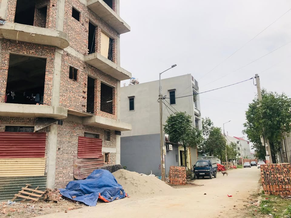 Đất nền Dãy B Đồng Nhỏ, Quang Châu 72m² giá 2.5 tỷ - Kinh doanh tự do