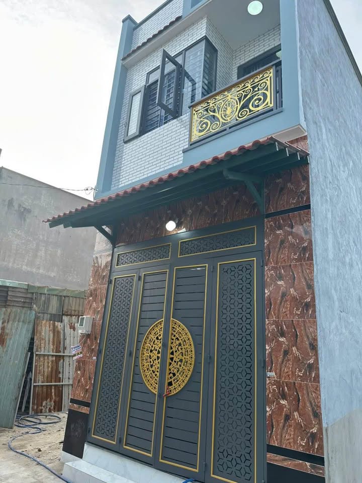 Nhà phố 2 tầng hẻm thông 4m tại Vĩnh Lộc B, 56m² giá 2.4 tỷ - Sẵn sàng vào ở ngay!