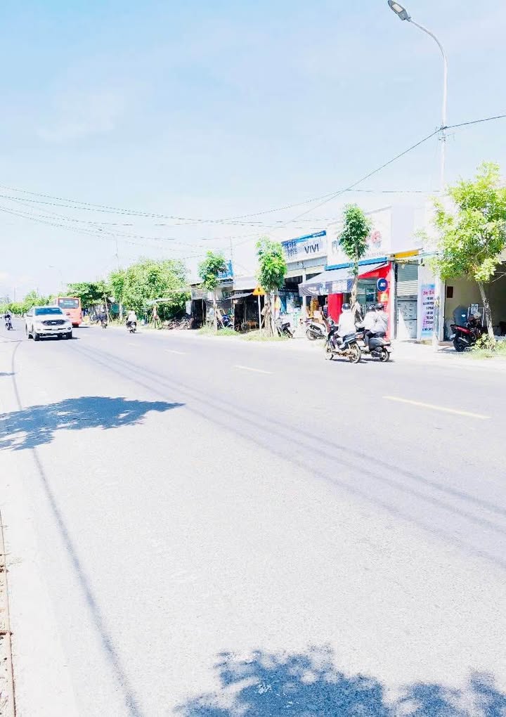 Đất nền mặt tiền Kinh Dương Vương, Thuận An 200m² - Đầu tư sinh lời ngay!