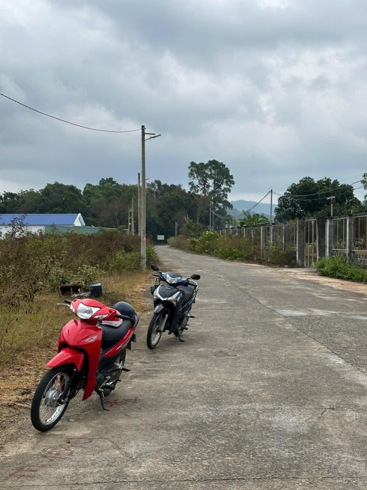 Đất nền lô góc 500m² tại Cửa Dương, Phú Quốc giá 1.75 tỷ - Cơ hội hiếm có!