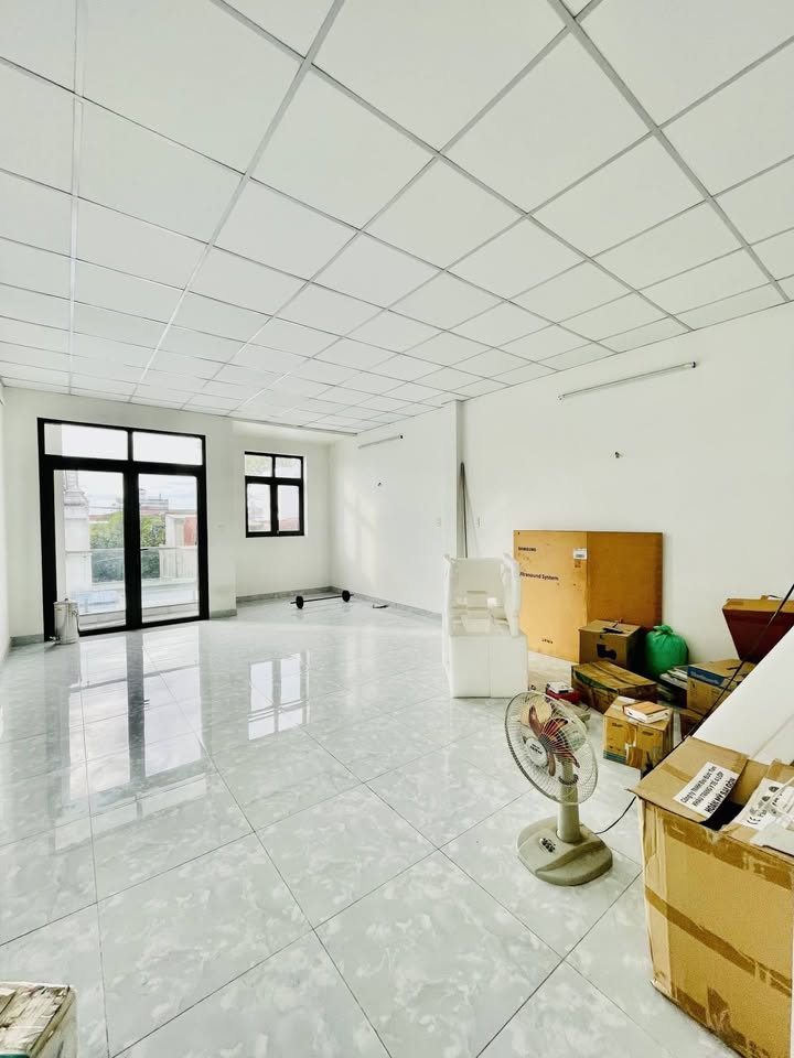 Nhà phố 4 tầng Tân Thới Hiệp 80m² giá 6 tỷ - Xe ô tô vào tận nhà!