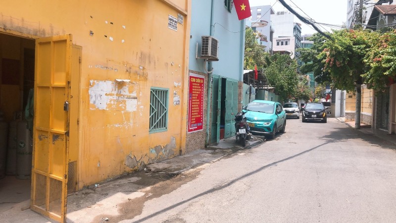 Nhà mặt tiền Nguyễn Đình Chính, 80m² giá 12.5 tỷ - KD đỉnh cao!