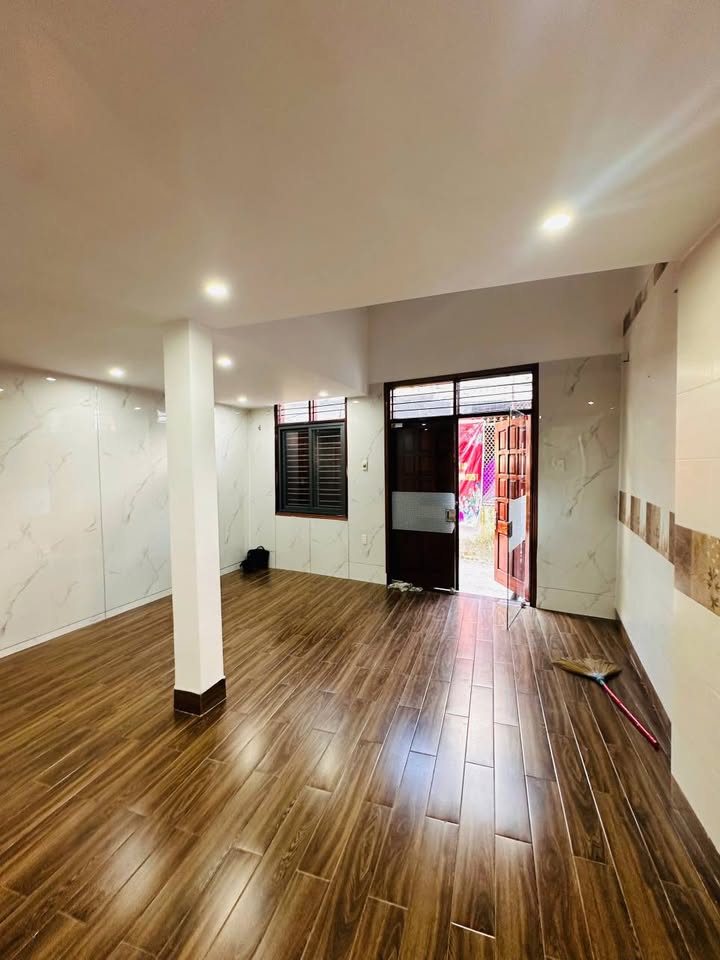 Nhà 2,5 tầng kiệt Tôn Thất Đạm, Đà Nẵng 62m² giá 4.73 tỷ - Chính chủ bán gấp!