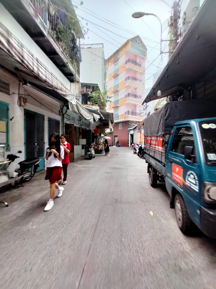 Mặt tiền kinh doanh Cư Xá Bắc Hải Quận 10 60m² giá 12.5 tỷ - Đầu tư sinh lời ngay!