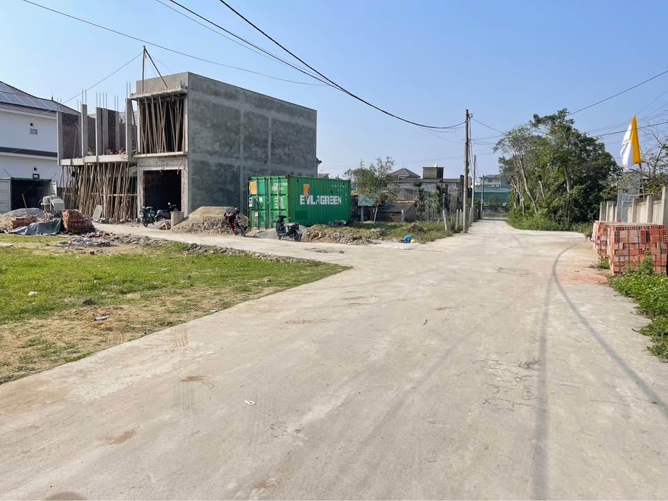 Đất Xóm 3 Nghi Phú 65m² giá 3.3 tỷ - Vị trí đẹp gần ngã tư Sân Bay