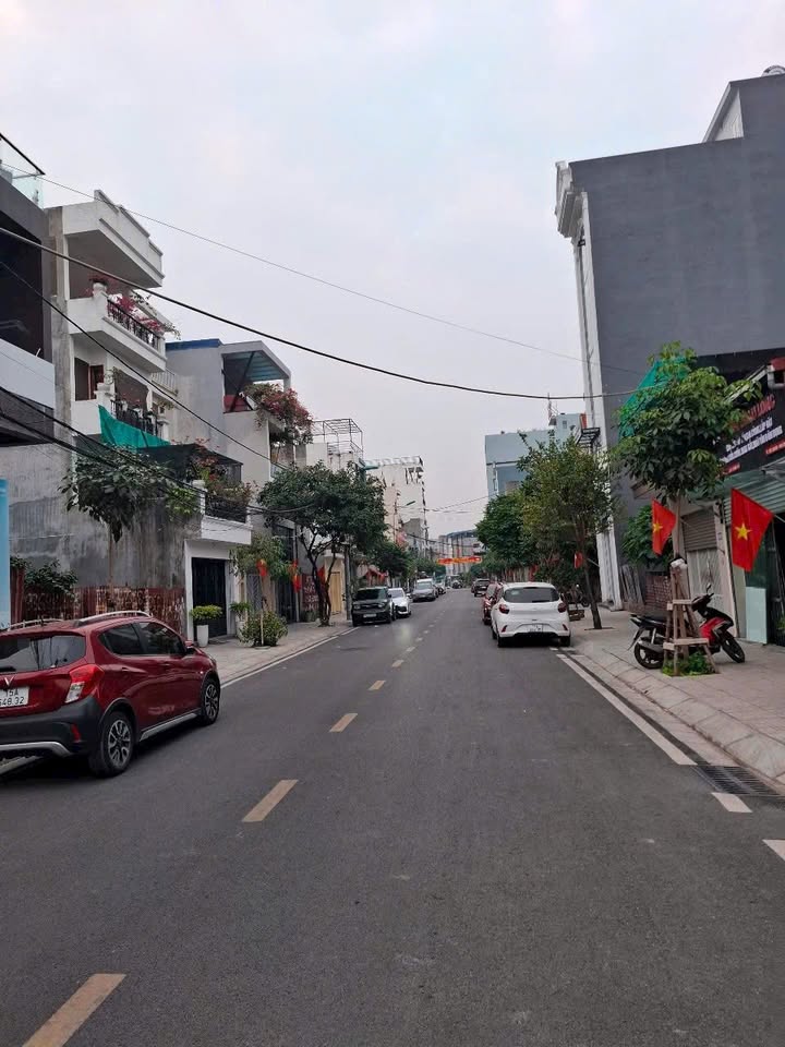 Lô đất góc 90m² tại Hoàng Huy Commerce, Hải Phòng - Vị trí siêu đẹp, dân cư đông đúc!
