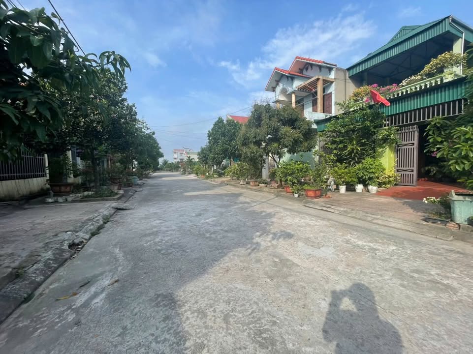 Đất nền Phường Ninh Phúc, Thành phố Hoa Lư, 105m² giá 2.5 tỷ - Sổ hồng chính chủ, vị trí đẹp!